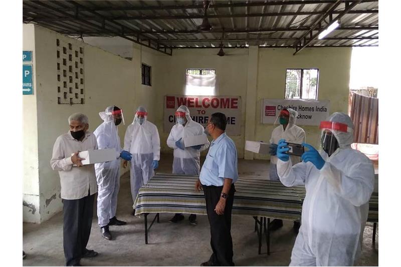 Food packets distributed by Mr Yusuf from Taj Hotel