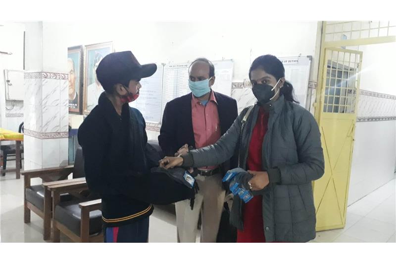 Mr Prashant Kumar Srivastava has distributed socks on 28.12.2021