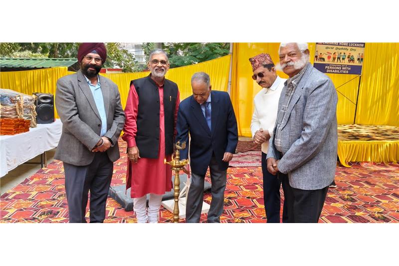 Lunch was sponsored by Maj Gen Sajiv Jetley, VSM (Retd).   The Chairman presented a memento to General Officer