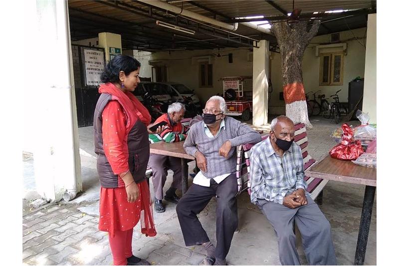 CMS School Rajendra Nagar III campus, Lucknow came to Cheshire home and celebrated Holi 7 March 2020