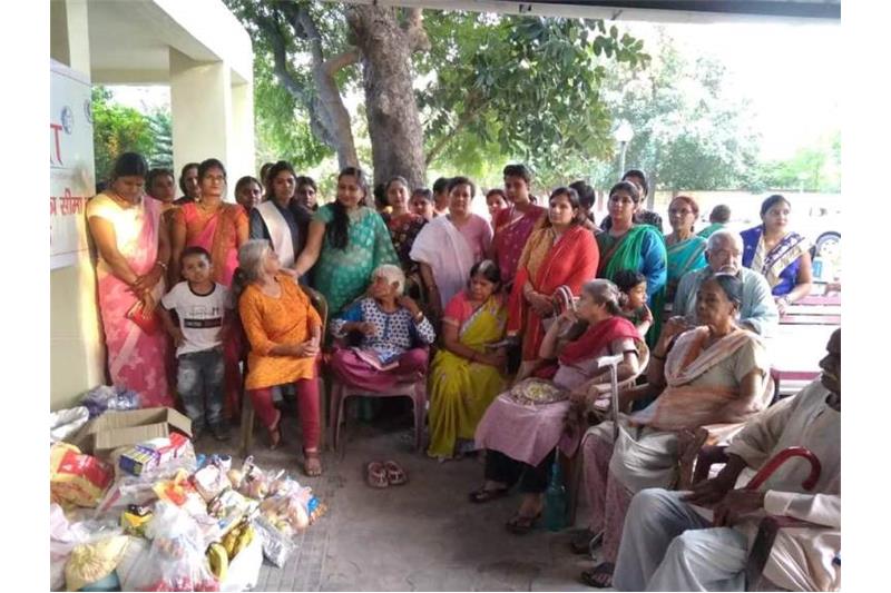 Visit by ladies of 4th SSB Battalion led by the Commanding Officers wife Ms Sandhya Shinde 