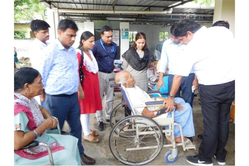 PCS Officers from UP Visited Cheshire Home, Lucknow