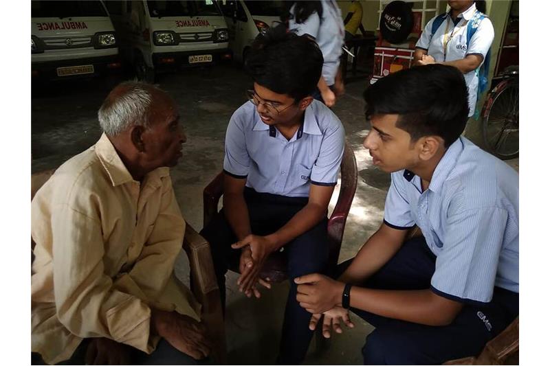 The Children and teachers of CMS Kanpur road Lucknow donated daily use items, old clothes 30 April 2019  