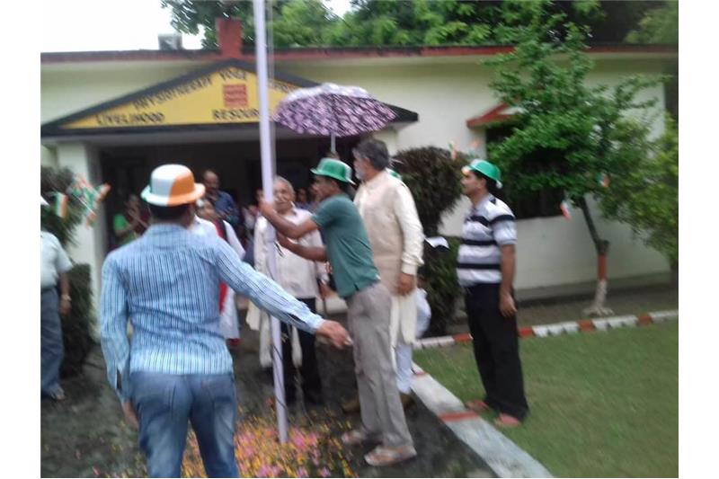 Independence Day Celebrations with the residents of Cheshire Home 