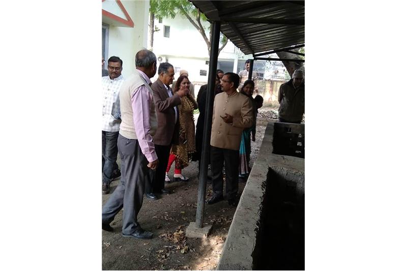 Visit by Mr Kamlesh and 11 members to the Cheshire Home 5 Jan 2020