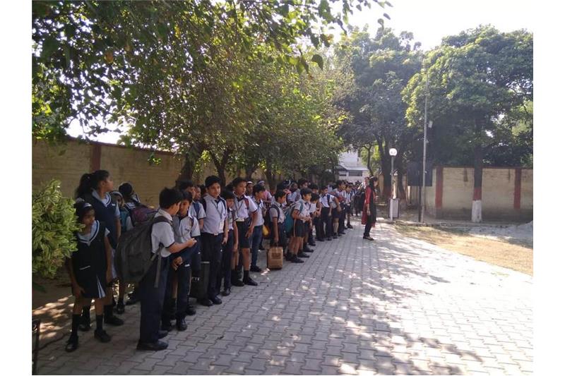 Visit by Children from CMS ;mti Nagar. Class 4 Students