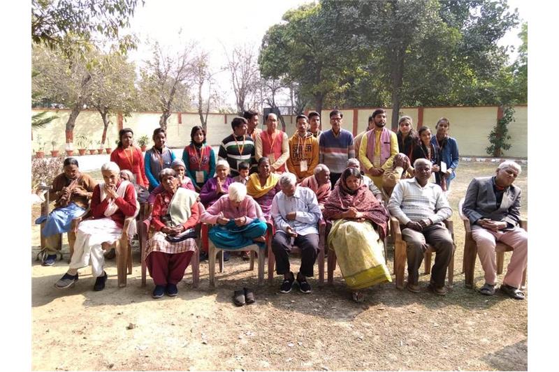 Members of Sanskar Shri Vinayak Trust visited Cheshire Home