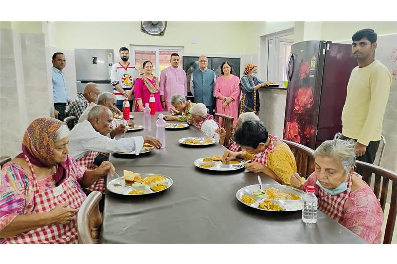 Mr DK Singh, Lokayukt UP ;vt has sponsored Lunch for the residents and staff of Cheshire Home Lucknow on 29 Sept 2024