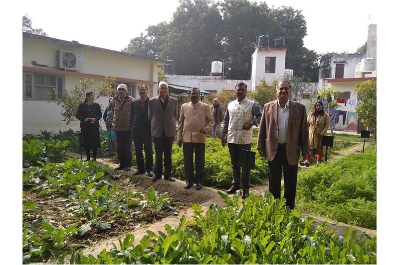Visit by Mr Kamlesh and 11 members to the Cheshire Home 5 Jan 2020