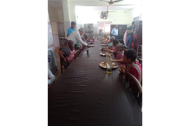 Mr Rishi Raj Pawah sponsored Lunch for the residents and staff of Cheshire Home Lucknow on 26 Sept 2024